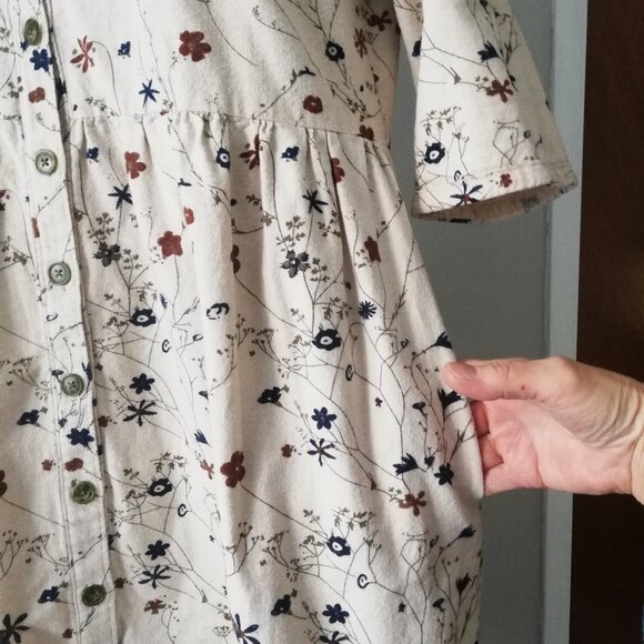 Homemade Button Down Flower Dress - Picture 7 of 7